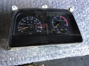 Used 2003 Mitsubishi FH Instrument Cluster (Stock #P-1530)) Part Image