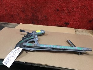 Used 2003 UD/Nissan UD1400 Window Motor (Stock #P-1652)) Part Image