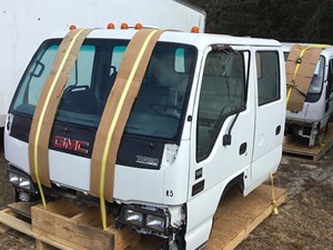 Used 2004 GMC W4500 Cab (Stock #P-303)) Part Image