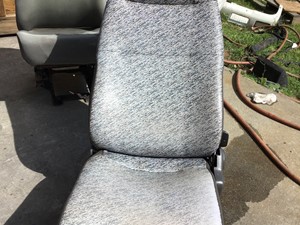 Used 2004 Hino FA Seat (Stock #P-1129)) Part Image