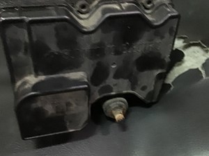 Used 2005 GM/Chev (HD) W5500 ABS Brake Pump (Stock #192-300032-2)) Part Image