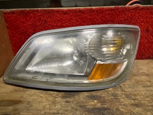 Used 2005 Hino 238 268 338 Headlamp Assy (Stock #P-1450)) Part Image