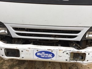 Used 2005 Isuzu NPR Grille (Stock #174-016931-7)) Part Image