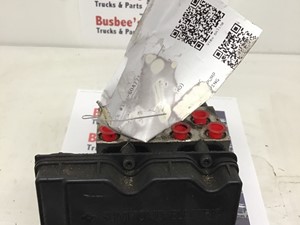 Used 2006 GM/Chev (HD) W4500 ABS Brake Pump (Stock #181-804775-7)) Part Image