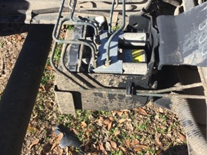 Used 2006 GM/Chev (HD) W5500 ABS Brake Pump (Stock #203-300190-3)) Part Image