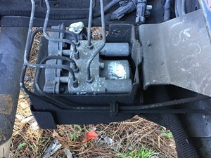 Used 2006 Isuzu NPR ABS Brake Pump (Stock #184-012153-5)) Part Image