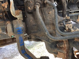 Used 2006 Isuzu NPR Steering Gear (Stock #184-018058-2)) Part Image