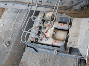 Used 2006 Isuzu NQR ABS Brake Pump (Stock #222-901222-2)) Part Image