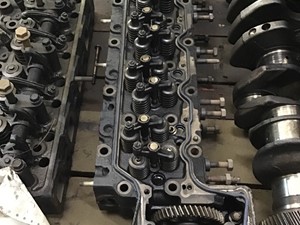 Used 2006 UD/Nissan J08E-TE Head (Stock #P-880)) Part Image
