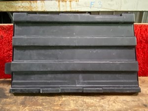 Used 2008 Hino 238 268 338 Battery Box Cover (Stock #P-1585)) Part Image