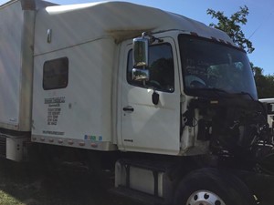 Used 2008 Hino 338 Cab Image