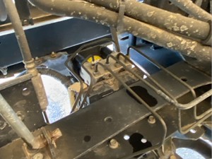 Used 2008 Isuzu NPR ABS Brake Pump (Stock #212-800948-5)) Part Image
