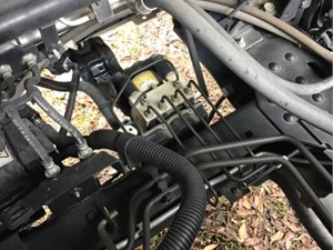Used 2008 Isuzu NPR/NPR-HD ABS Brake Pump (Stock #204-003334-4)) Part Image