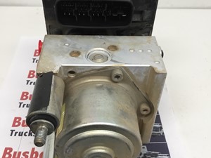 Used 2008 Isuzu NRR ABS Brake Pump (Stock #174-301184-11)) Part Image