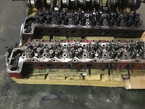 Used 2010 Hino J08E Head (Stock #P-906)) Part Image