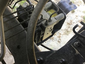 Used 2010 Isuzu NPR/NPR-HD ABS Brake Pump (Stock #194-001484-4)) Part Image