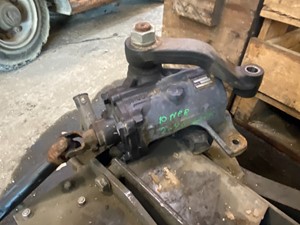 Used 2010 Isuzu NPR Steering Gear (Stock #204-002325-3)) Part Image