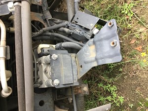 Used 2010 Isuzu NQR ABS Brake Pump (Stock #182-900246-2)) Part Image