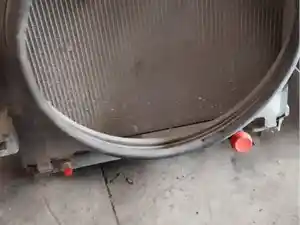Used 2011 Isuzu NPR Radiator (Stock #223-401923-1)) Part Image