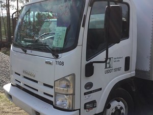 Used 2011 Isuzu NRR Cab (Stock #174-300391-9)) Part Image