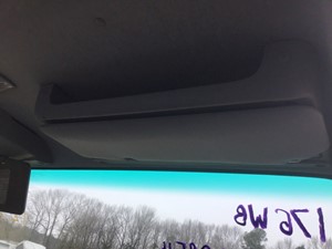 Used 2011 Isuzu W3500/W4500/NPR/NPR-HD Sun Visor (Stock #P-1071)) Part Image
