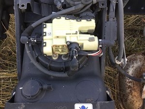 Used 2012 Mitsubishi FEC52S DEF Tank (Stock #174-000219-12)) Part Image
