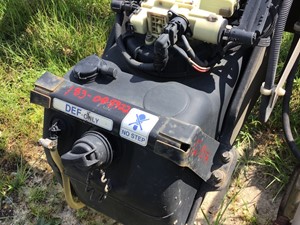 Used 2012 Mitsubishi FEC72S DEF Tank (Stock #183-008922-6)) Part Image
