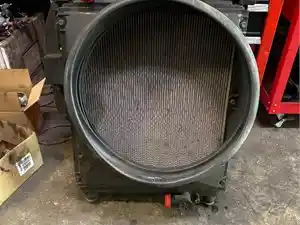 Used 2012 Mitsubishi FEC72S Radiator (Stock #231-002168-2)) Part Image
