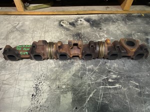 Used 2012 UD/Nissan GH7 Exhaust Manifold (Stock #P-1476)) Part Image