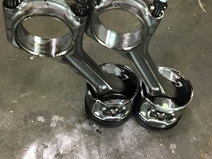 Used 2012 UD/Nissan GH7 Piston & Rod (Stock #P-1056)) Part Image