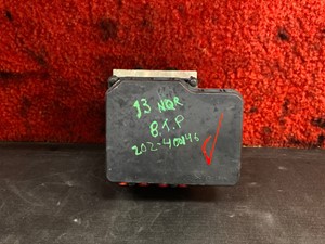 Used 2013 Isuzu NPR ABS Brake Pump (Stock #202-400146-10)) Part Image