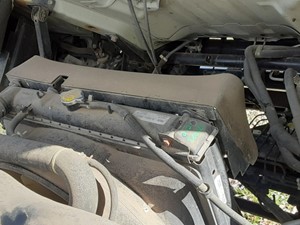 Used 2013 Isuzu NPR-HD Radiator (Stock #212-800181-2)) Part Image