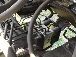 Used 2013 Isuzu NPR/NPR-HD ABS Brake Pump (Stock #192-001385-5)) Part Image