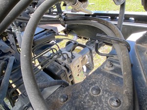 Used 2013 Isuzu NRR ABS Brake Pump (Stock #212-300510-10)) Part Image