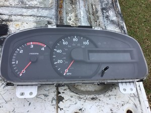 Used 2014 Hino 195 Instrument Cluster (Stock #193-002252-8)) Part Image