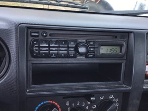 Used 2014 Hino 195 Radio (Stock #P-1089)) Part Image