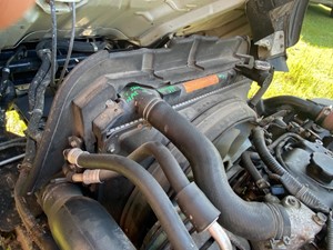Used 2014 Isuzu NPR Radiator (Stock #212-F00311-2)) Part Image