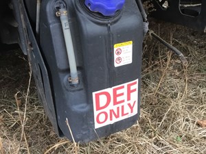 Used 2014 Isuzu NRR DEF Tank (Stock #174-300738-7)) Part Image