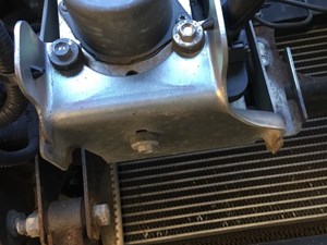 Used 2015 Isuzu NPR ABS Brake Pump (Stock #174-002200-4)) Part Image