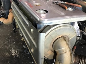 Used 2015 Mitsubishi FEC72S DEF Pump (Stock #163-001334-6)) Part Image