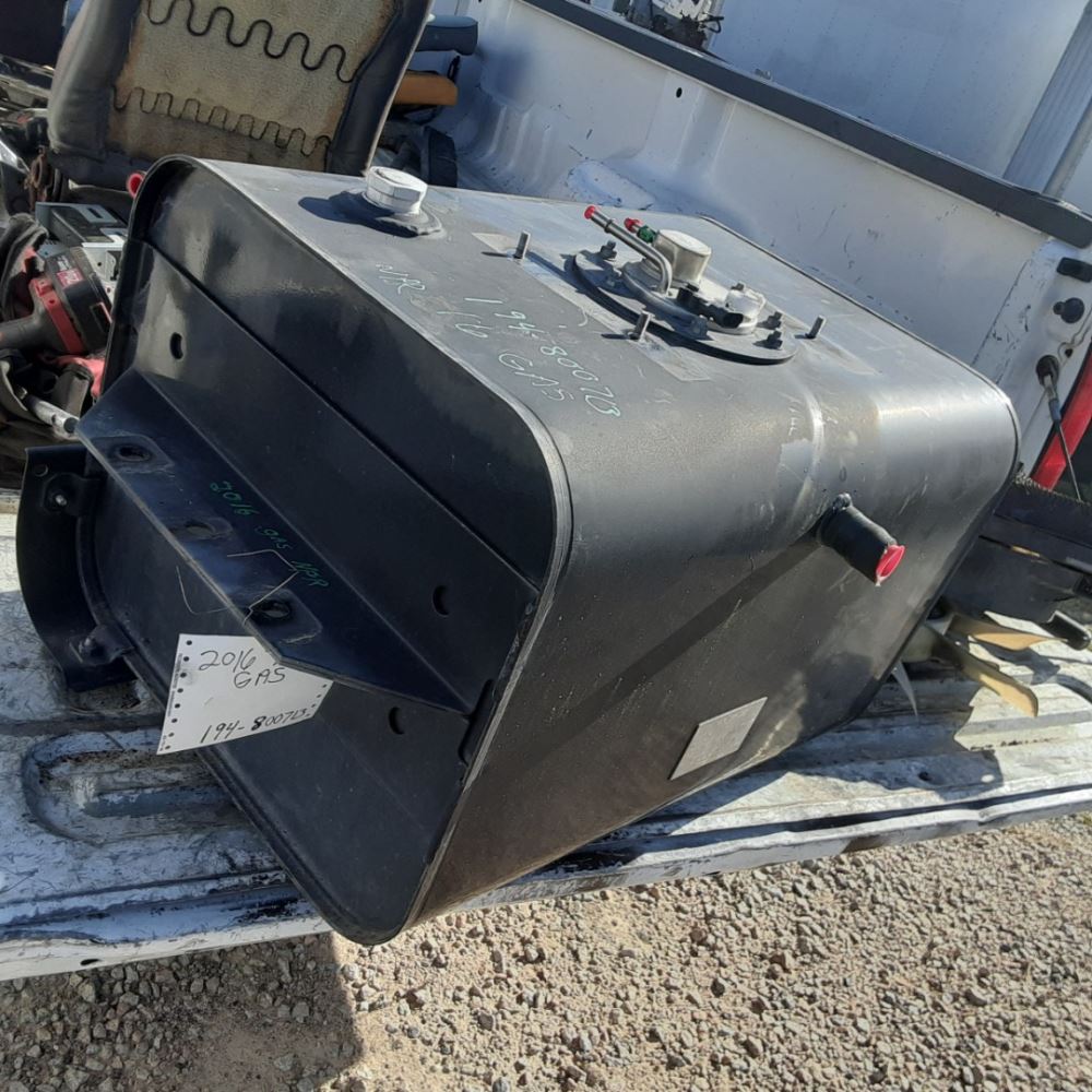 2016 Isuzu NPR (Stock 1948007134) Fuel Tanks TPI