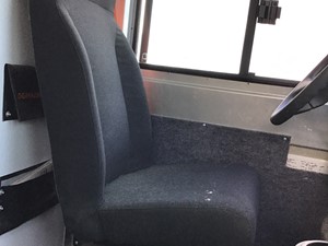 Used 2016 Isuzu Reach Seat (Stock #P-895)) Part Image