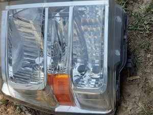 Used 2017 Ford E-450 Super Duty Headlamp Assy (Stock #202-C46473-13)) Part Image
