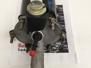 Used 1996 Isuzu FRR Brake Booster (Stock #P-197)) Part Image