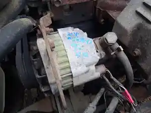 Used 1992 Isuzu 4BD2-TC Alternator (Stock #254-011638-12)) Part Image