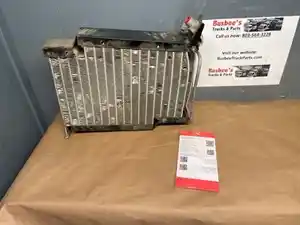 Used 1997 Chevrolet W3500 A/C Condenser (Stock #P-104332)) Part Image