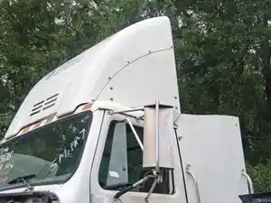 Used 1998 International 8100 Roof Fairing (Stock #252- 563636-3)) Part Image