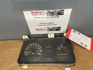 Used 1999 Isuzu NPR Instrument Cluster (Stock #P-104004)) Part Image