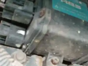 Used 1999 Isuzu NPR/NPR-HD ABS Brake Pump (Stock #263-004557-2)) Part Image
