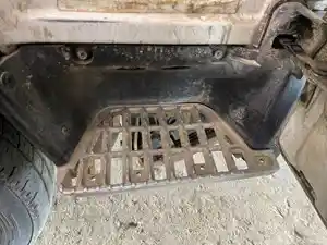 Used 1999 Isuzu NPR Step (Stock #241-019609-17)) Part Image